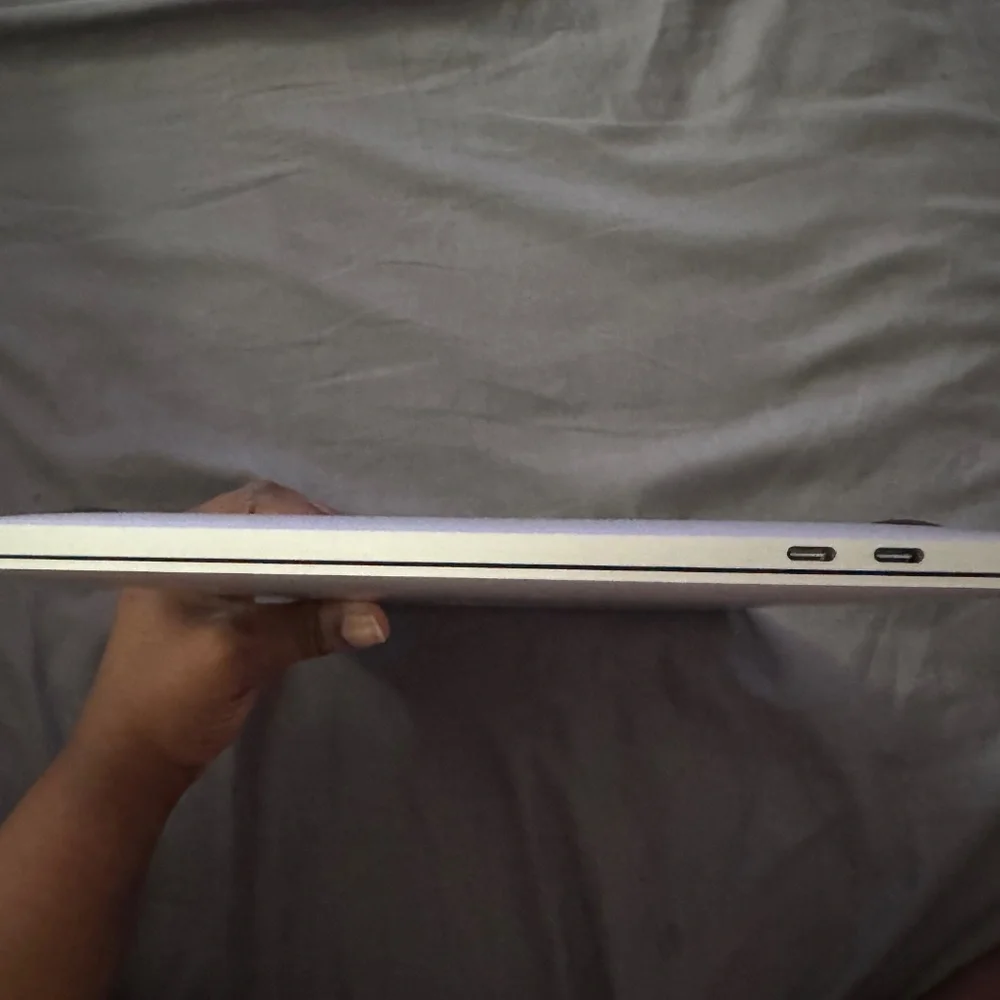 MacBook Pro 13in (2020)